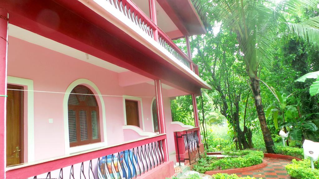 Peter'S Paradise Hotel Salcete ภายนอก รูปภาพ